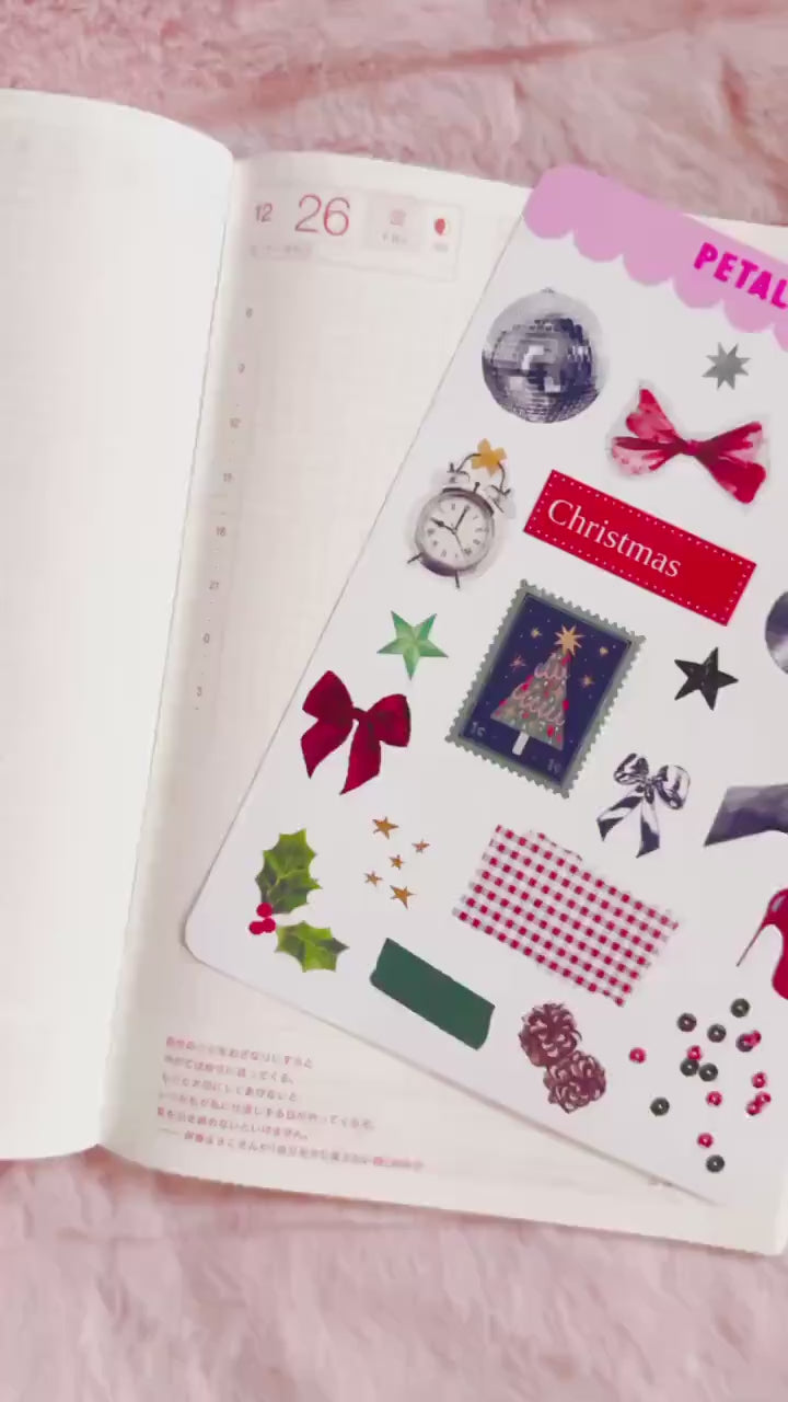 Christmas Collage Stickers: Junk Journal Ephemera, Planner Stickers